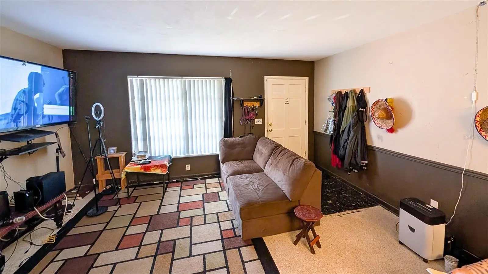 1590 Peaceful Lane, FL