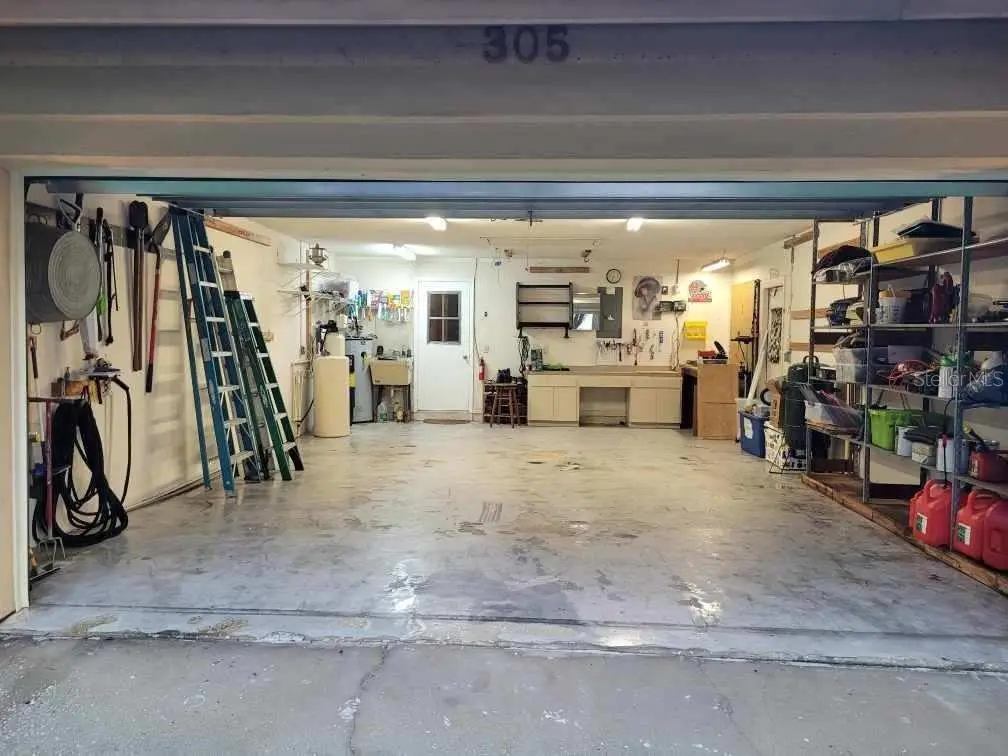 305 Running Horse Road, FL