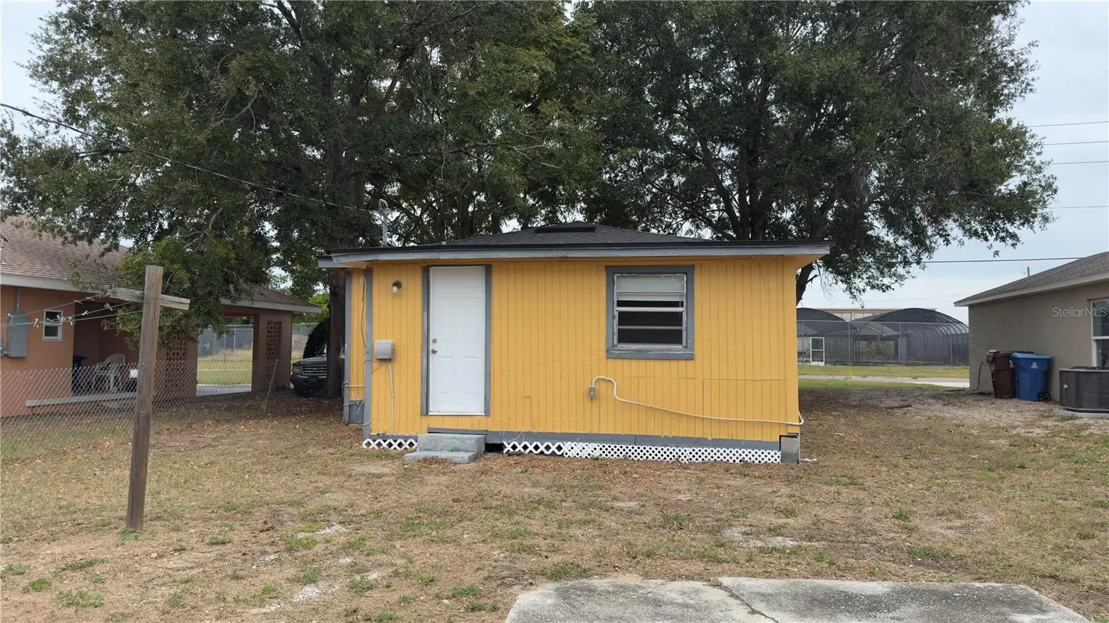 603 Dr J A Wiltshire Avenue, FL