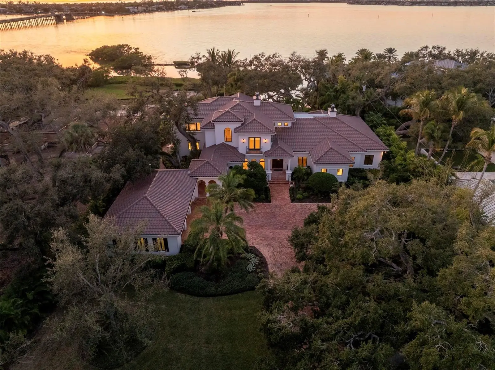 3000 Southwest Drive, FL