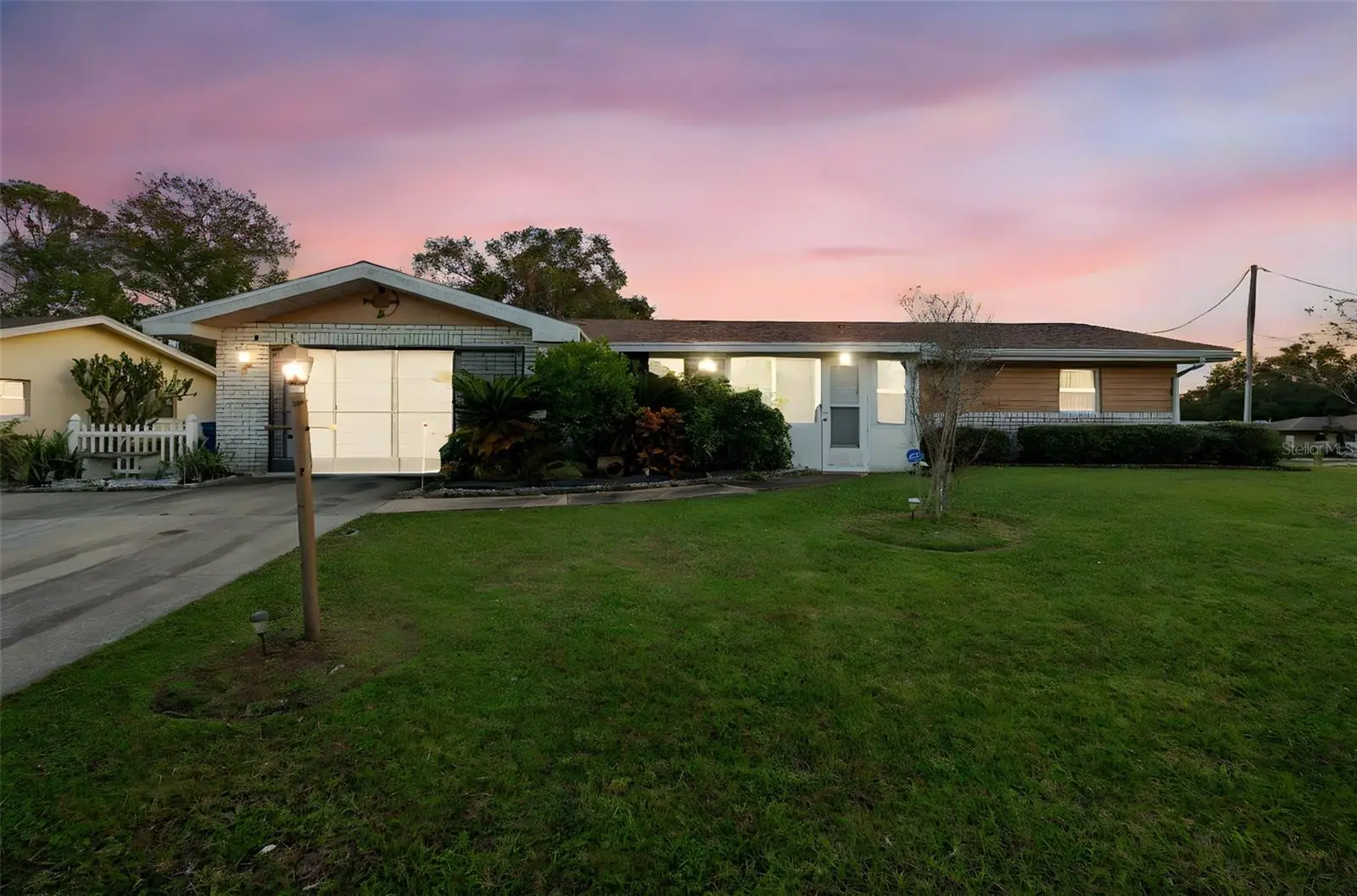 630 Grand Plaza Drive, FL