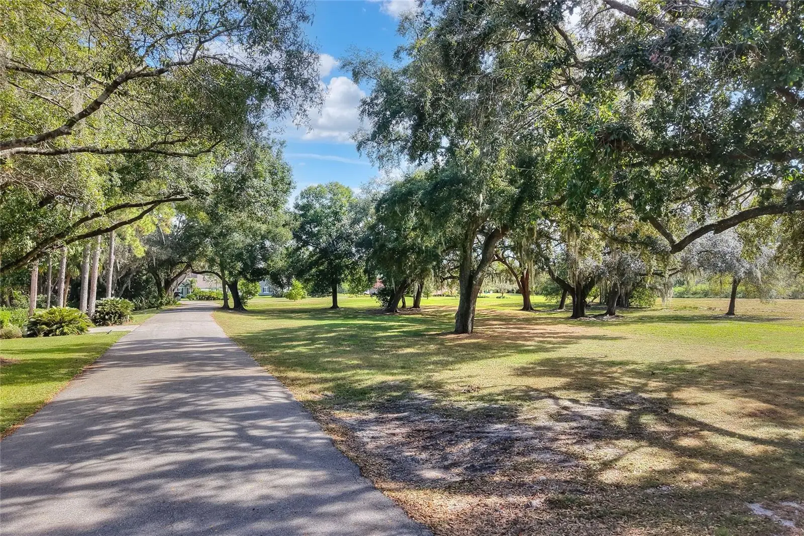 Island Way, FL