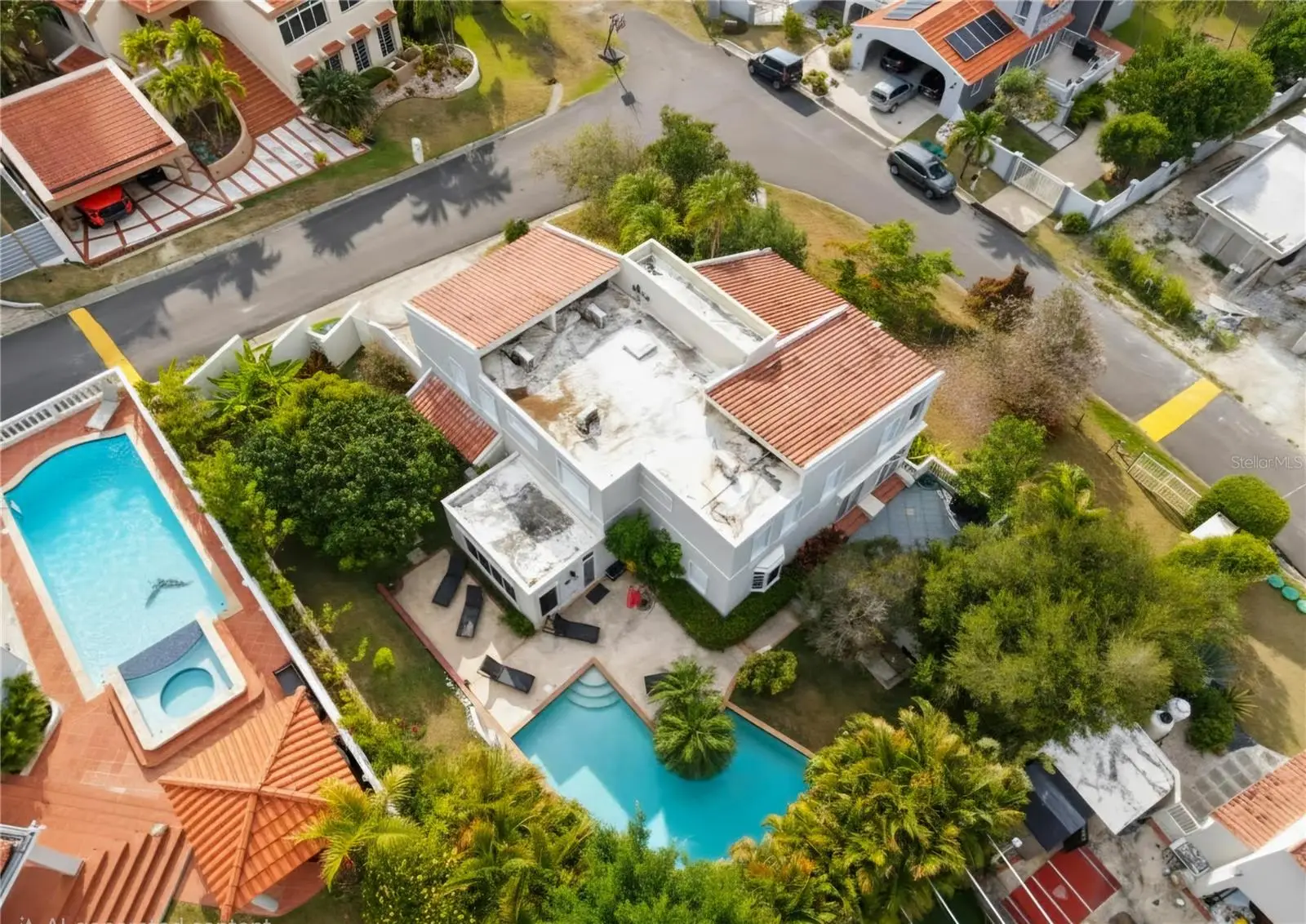 37 Surfside, PR