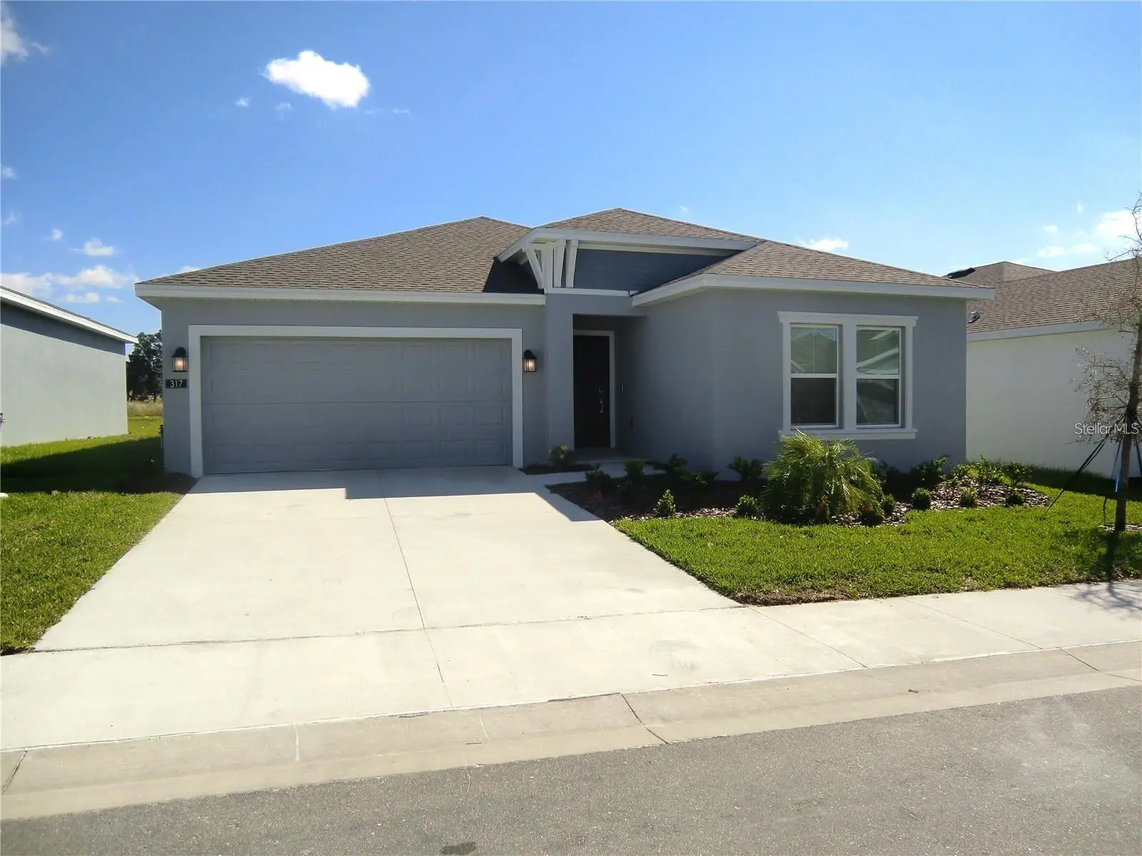 317 Loch Court, FL