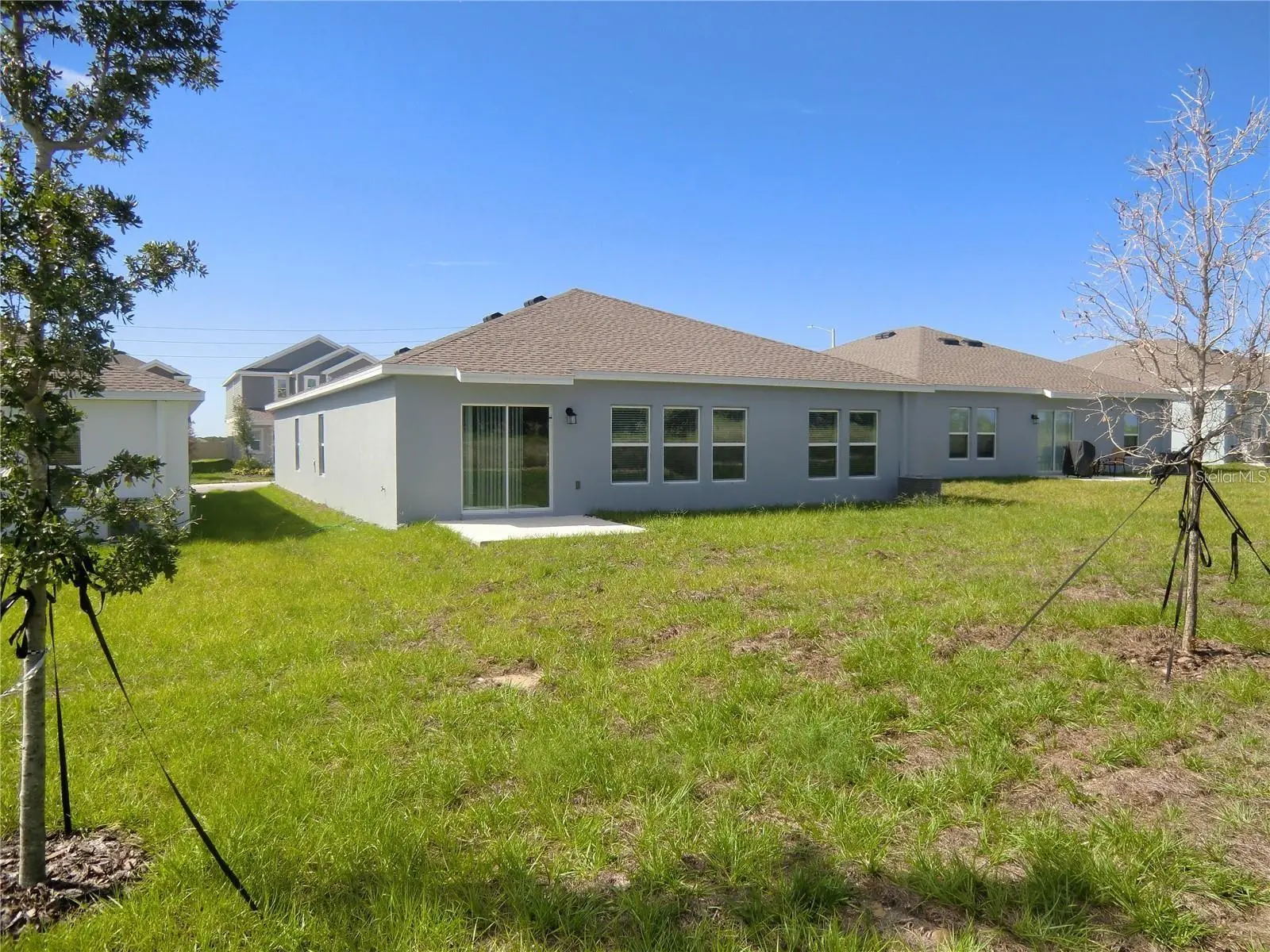 317 Loch Court, FL
