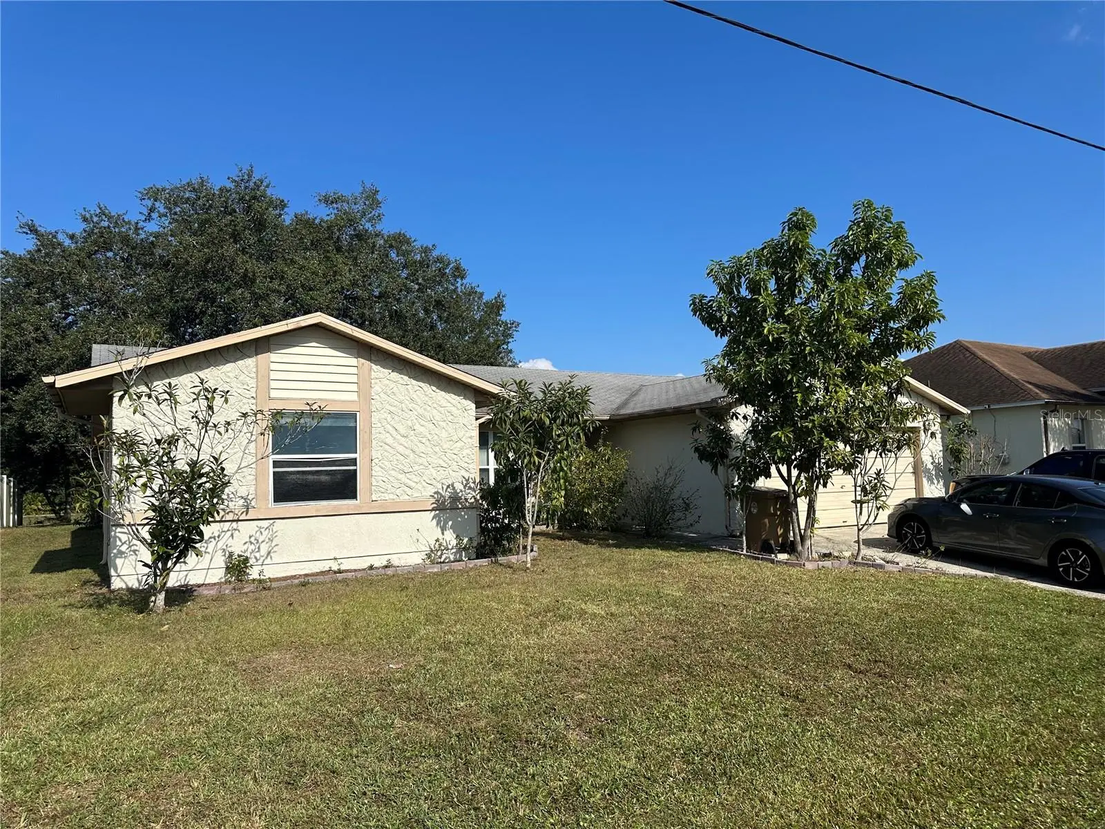 746 Maderia Court, FL