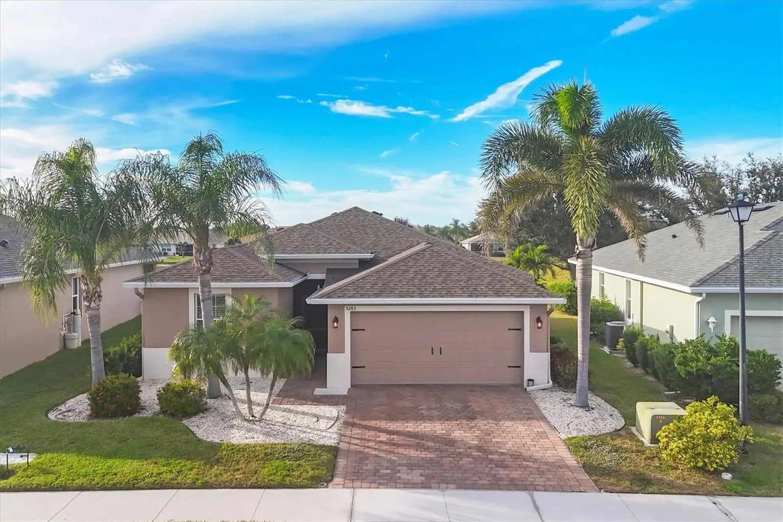 5283 Canyonland Way, FL