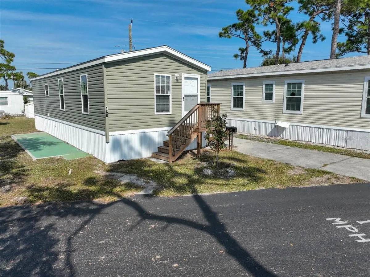 1800 Englewood Road, FL