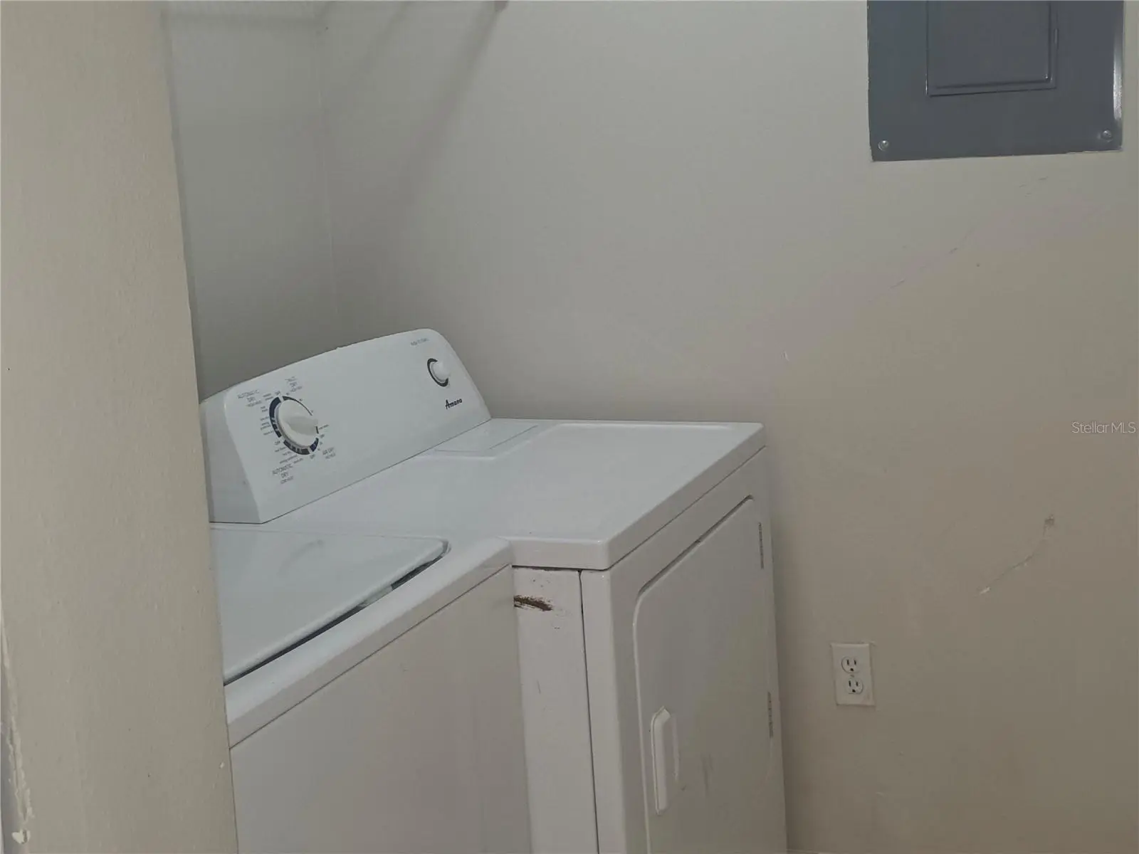 5554 Metrowest Boulevard, FL