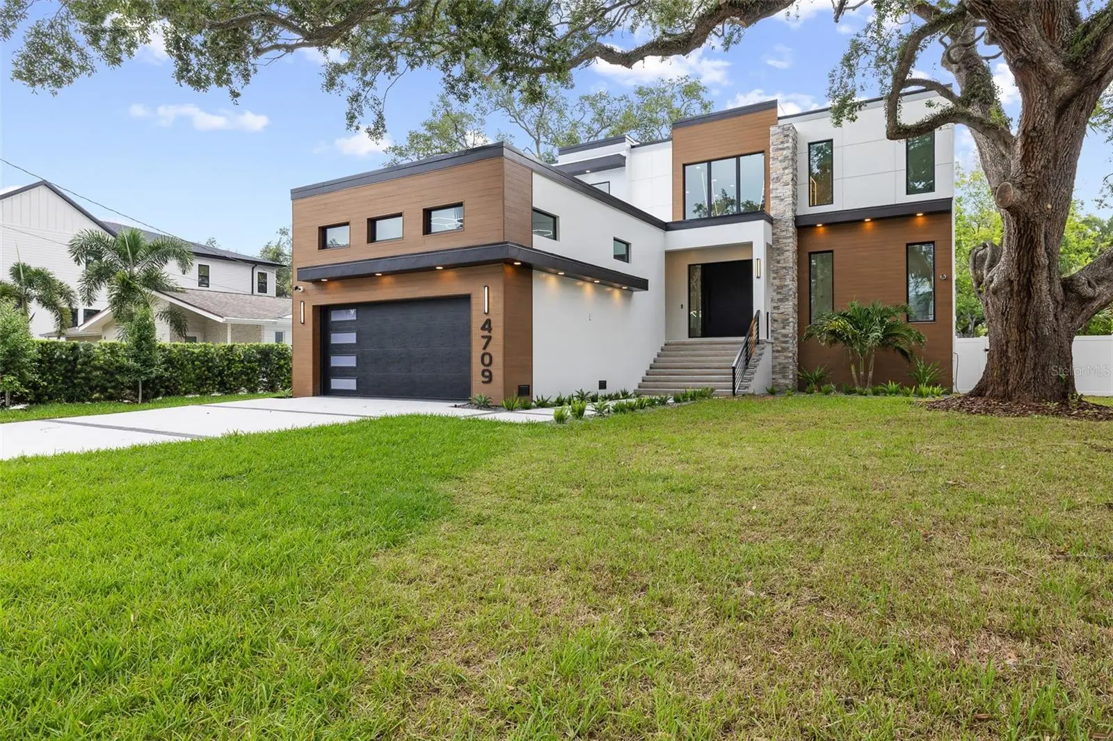 4709 Estrella Street, FL