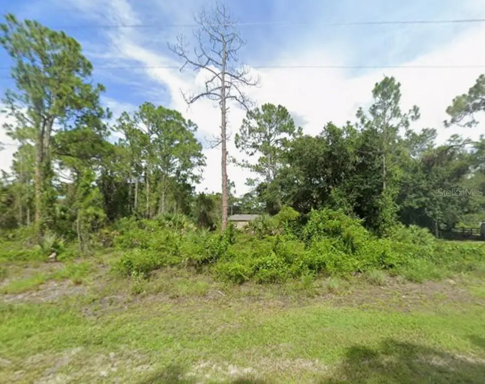 Einstein Street, FL