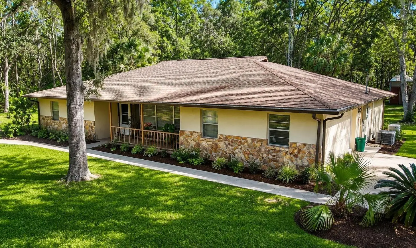 37600 Rolling Acres Road, FL