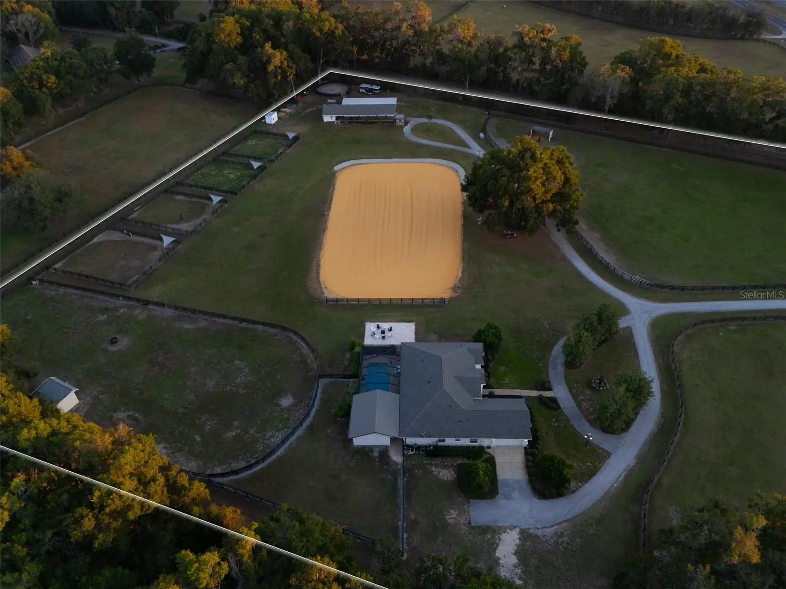 14335 Us Highway 441, FL