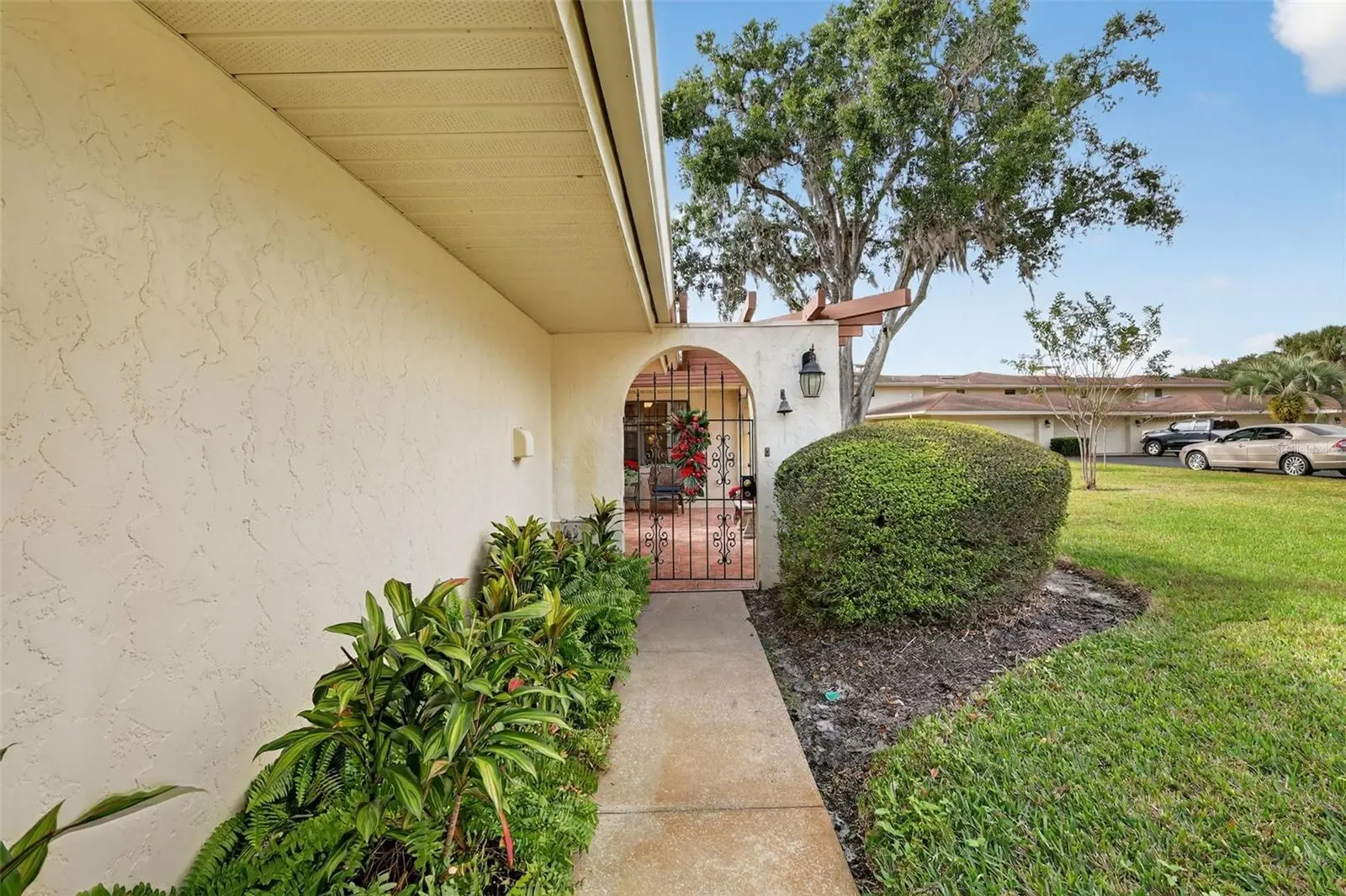 100 Tremain Street, FL