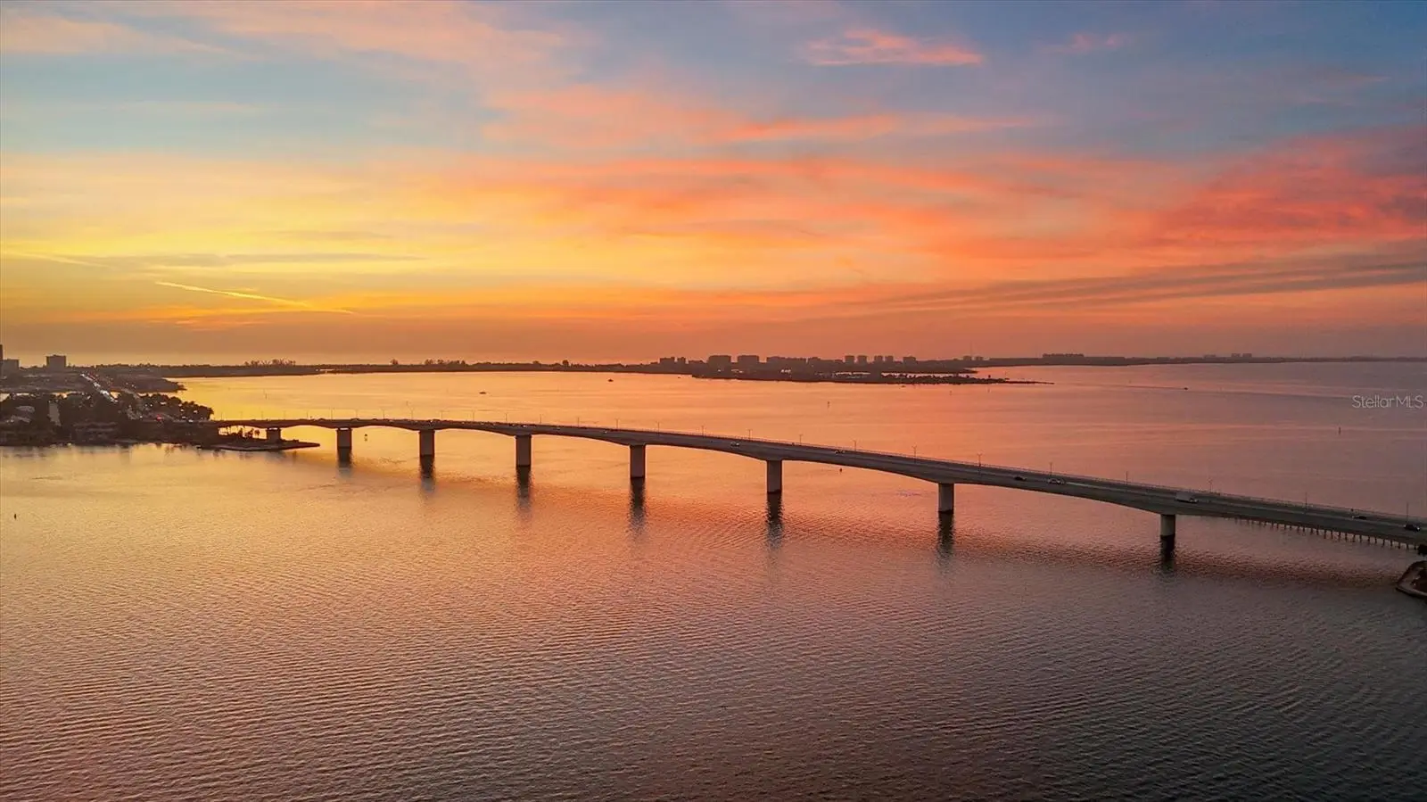 350 Golden Gate Point, FL