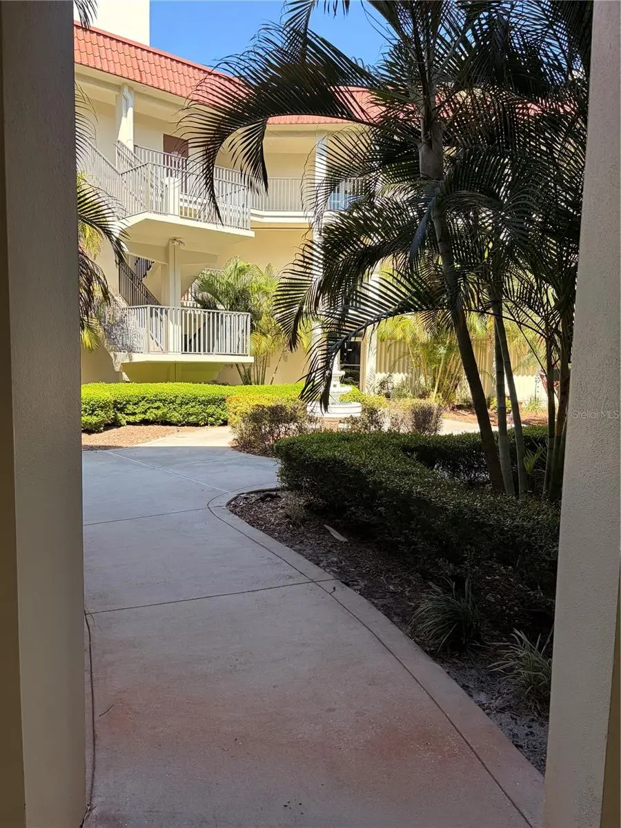 2700 Bayshore Boulevard, FL