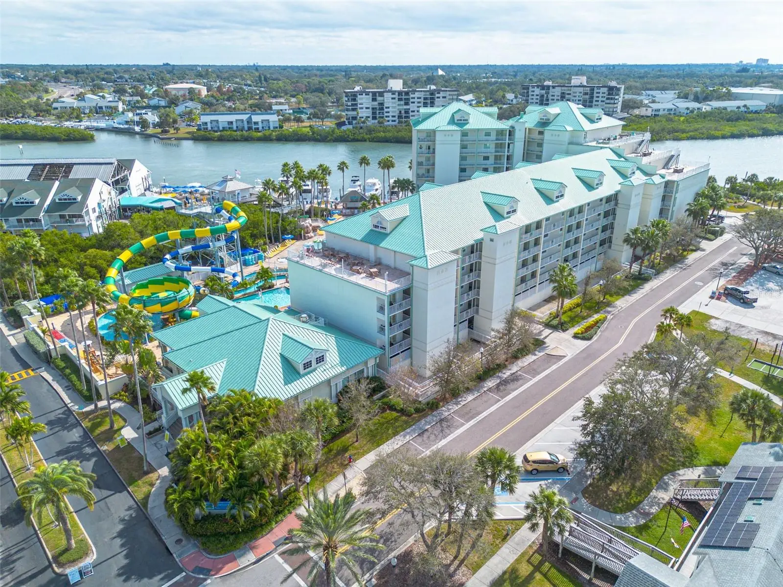 399 2nd Street, FL