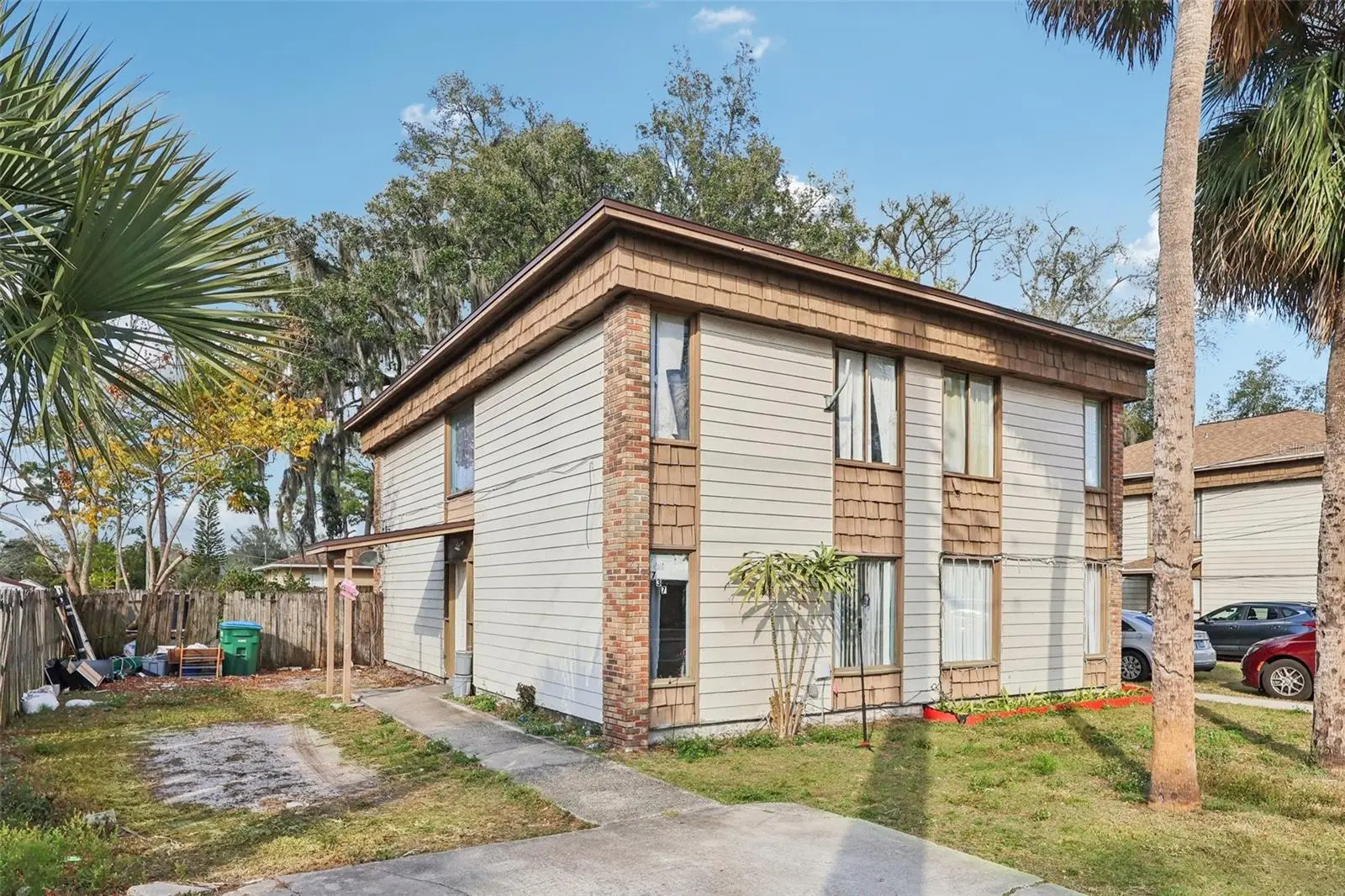 737 Church Avenue, FL
