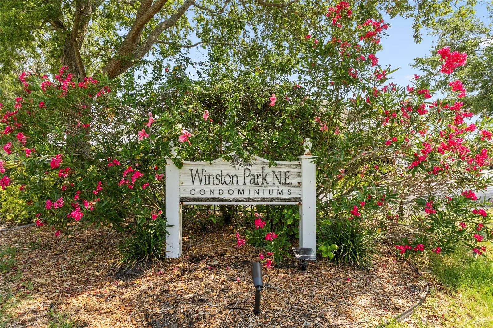 4920 Locust Street, FL