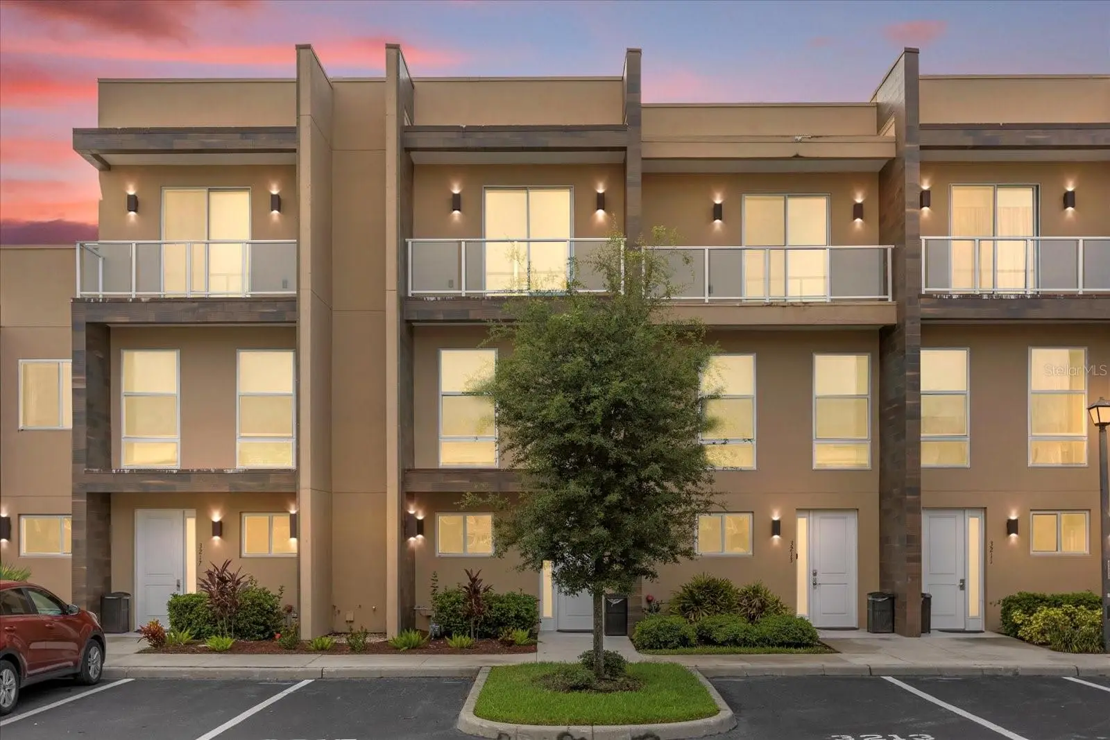 3215 Brasilia Avenue, FL