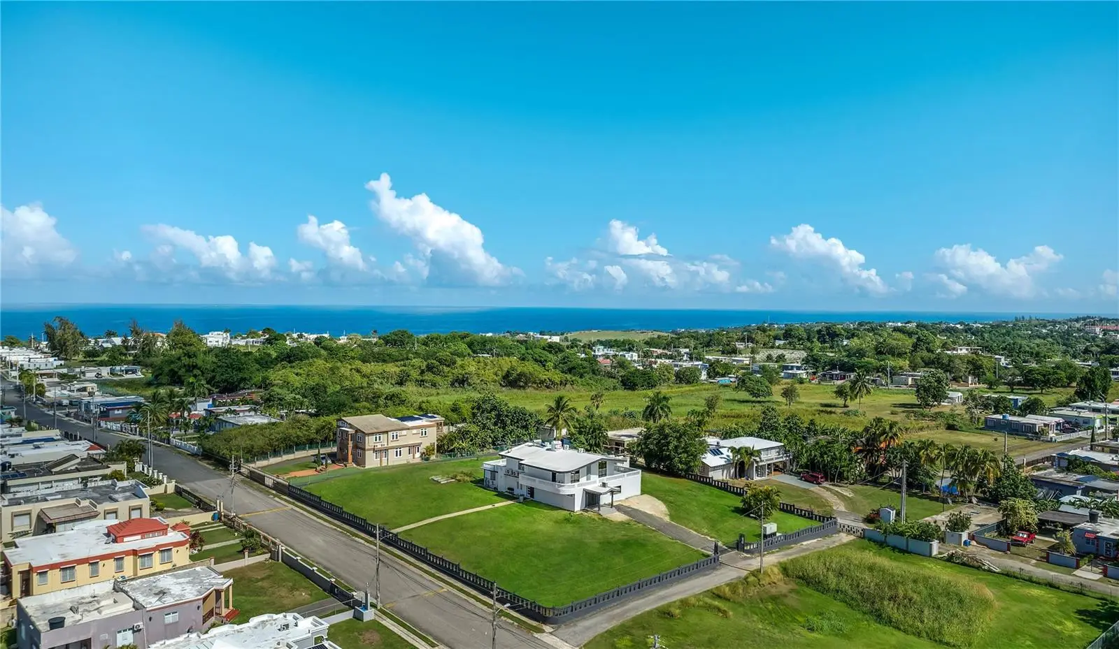 1 Pinar Del Mar Street, PR