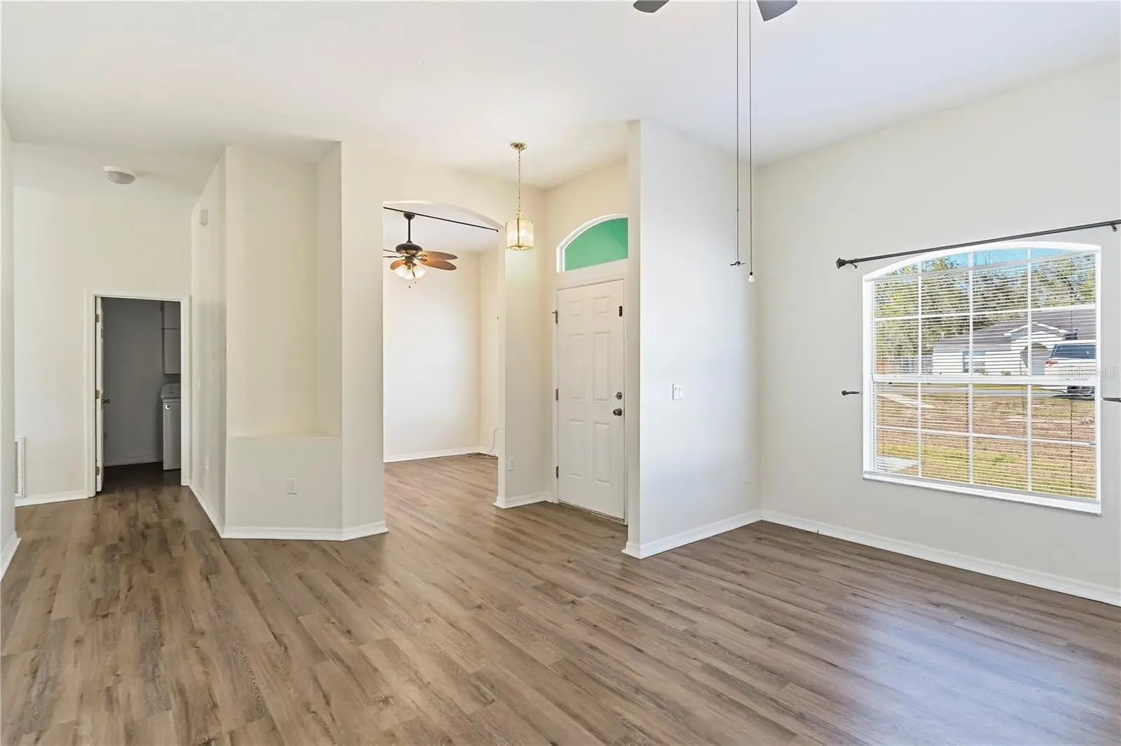 15 Locust Loop Drive, FL