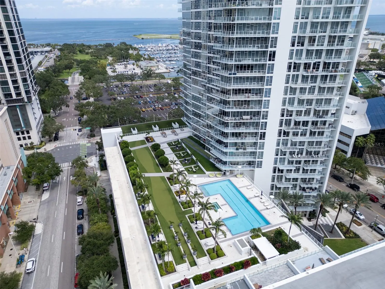 175 1st Street, FL