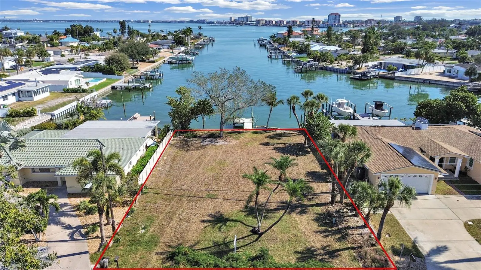 4031 Poinsettia Drive, FL