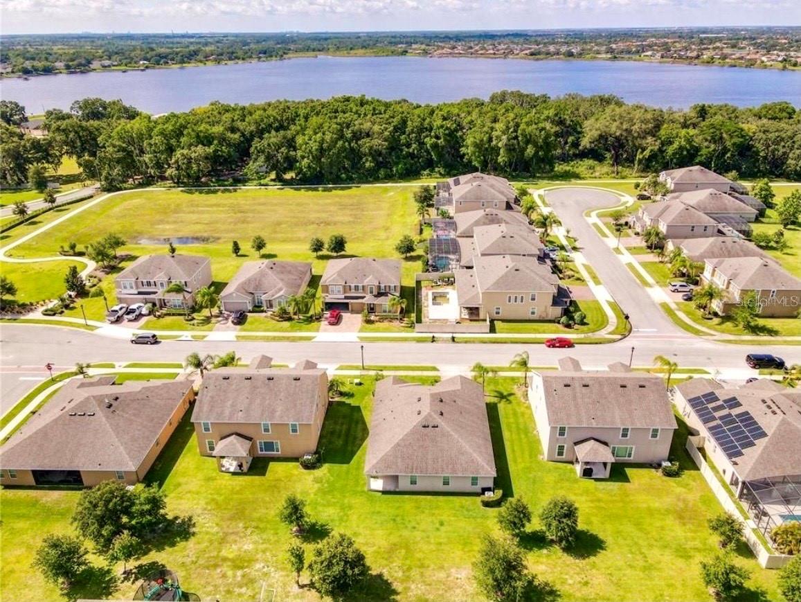 14517 Black Lake Preserve Street, FL