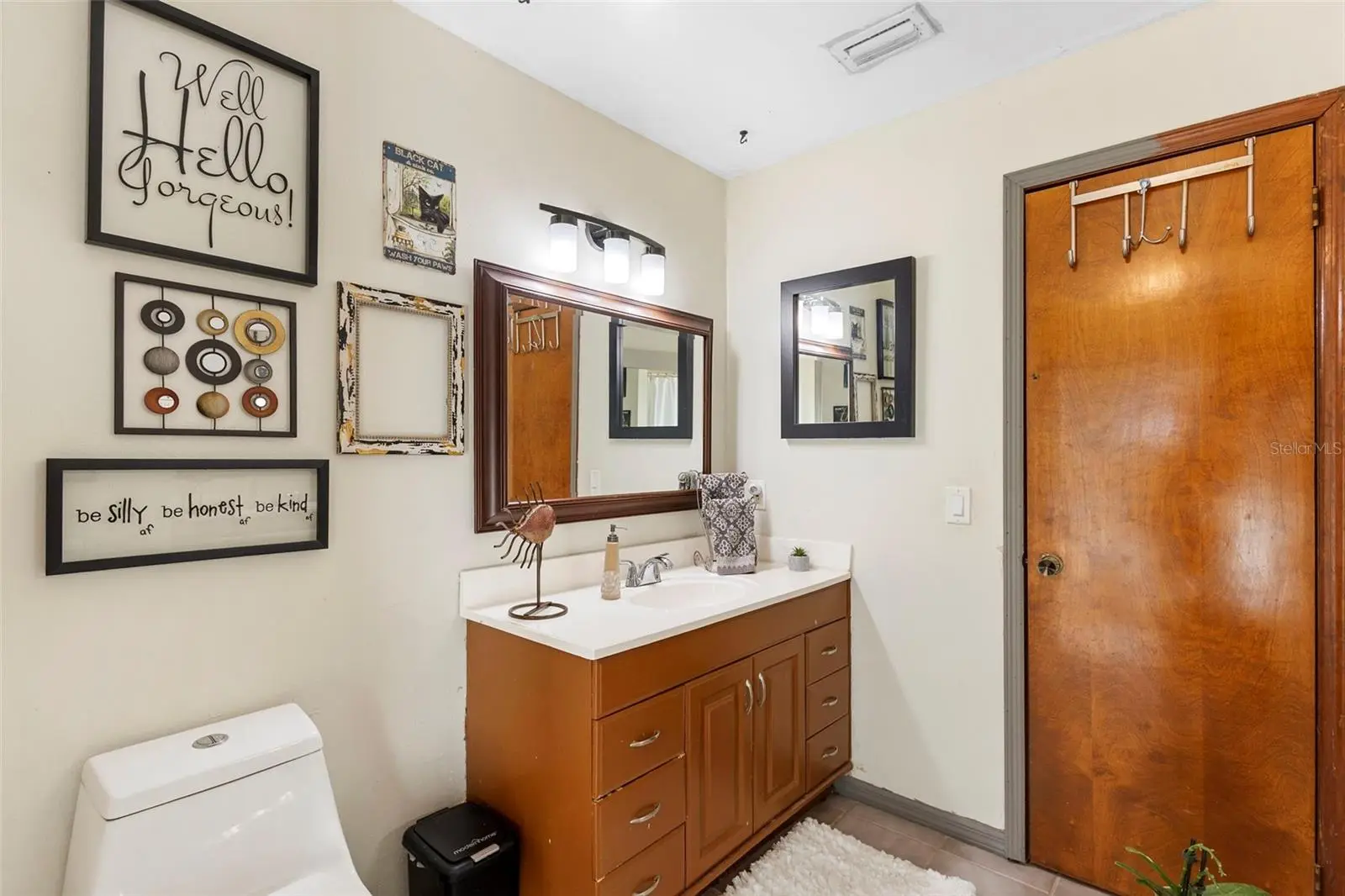 8611 Park Highland Drive, FL