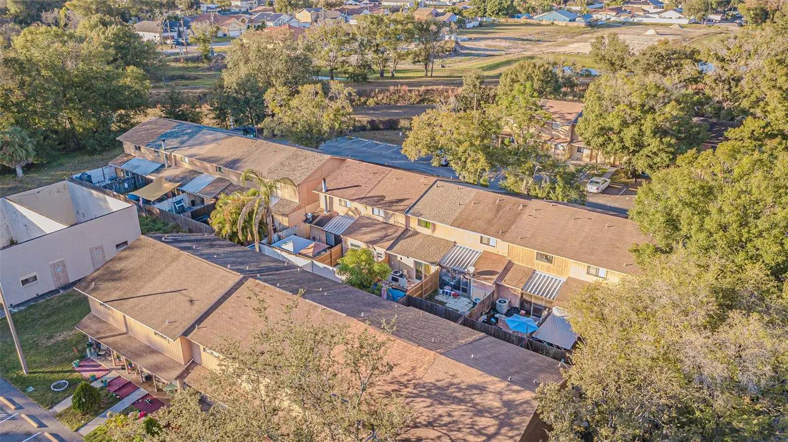 4010 Oak Limb Court, FL