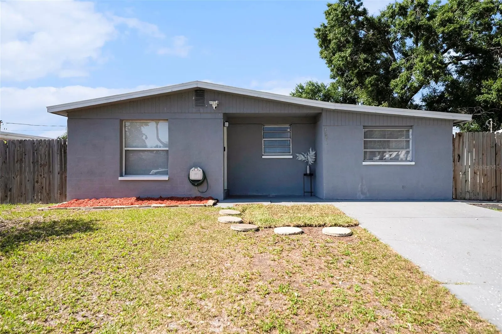 4521 North Street, FL