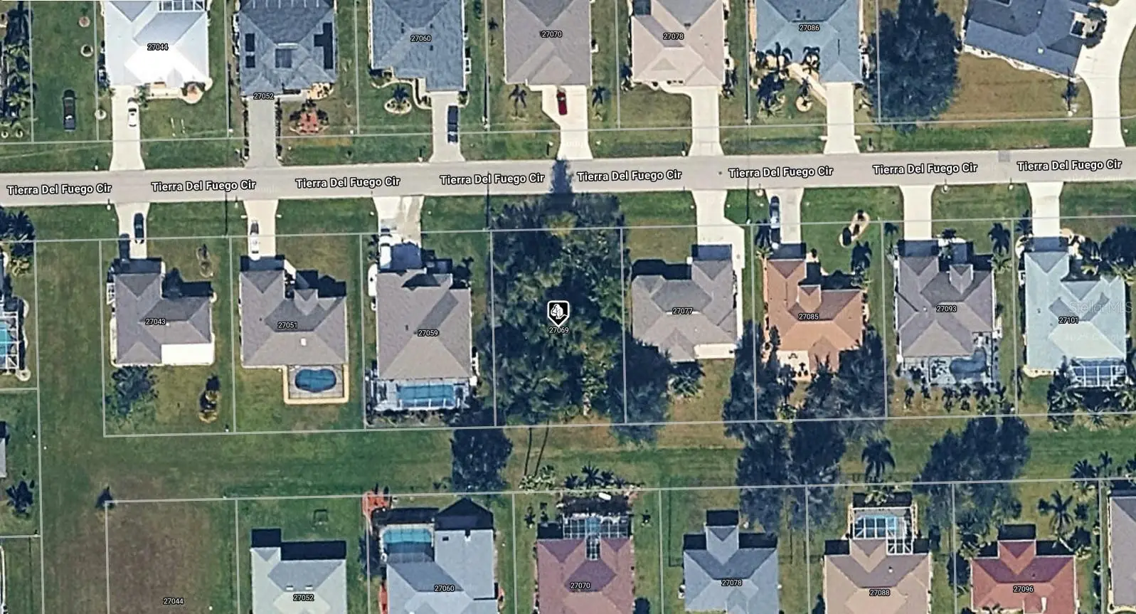 27069 Tierra Del Fuego Circle, FL