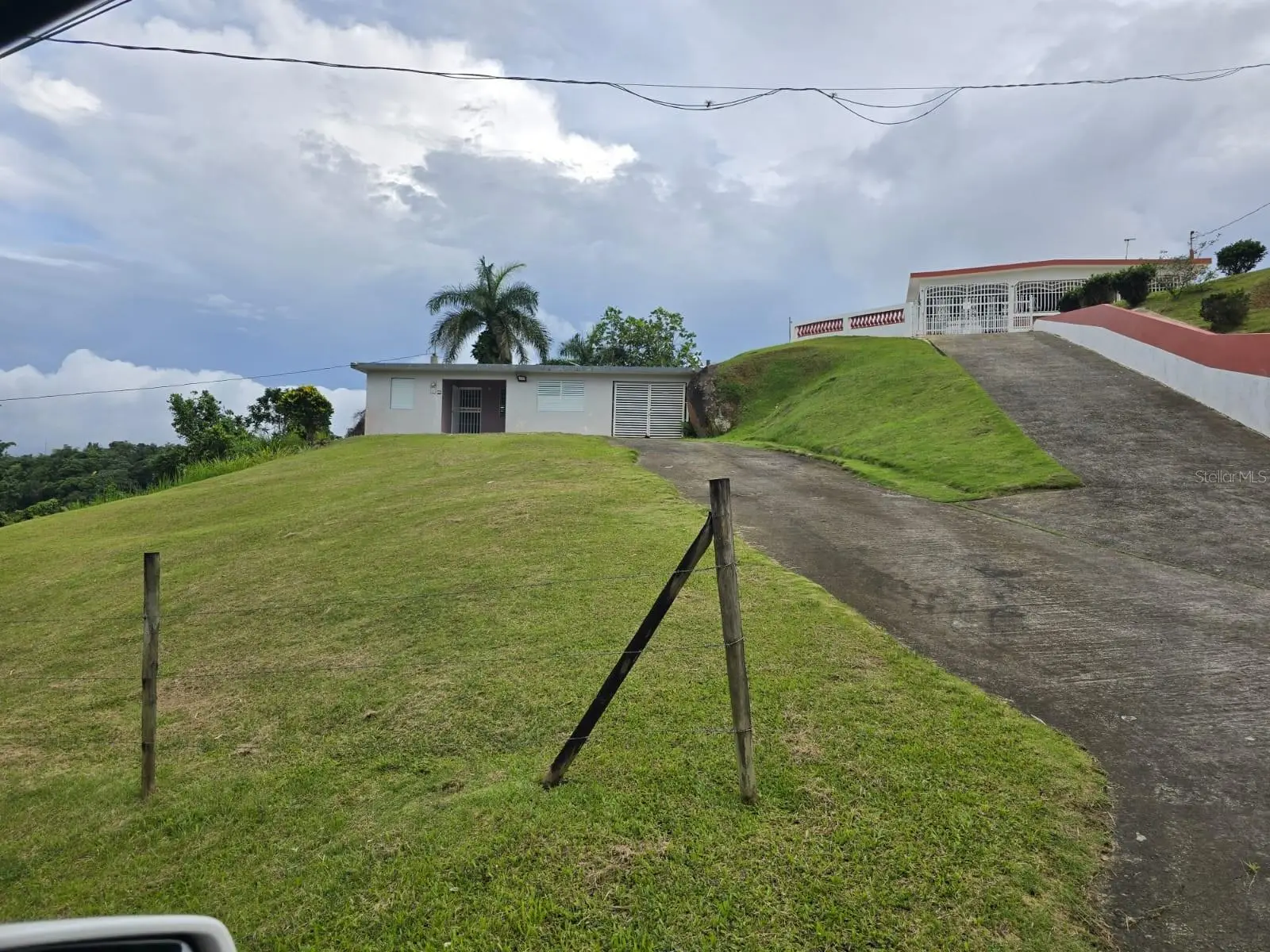 Sr 182 Km. 15.6 Bo Guayabotas, PR