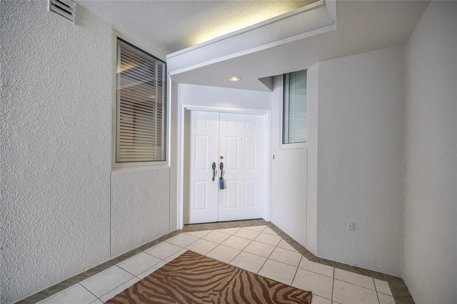 2 Seaside Lane, FL