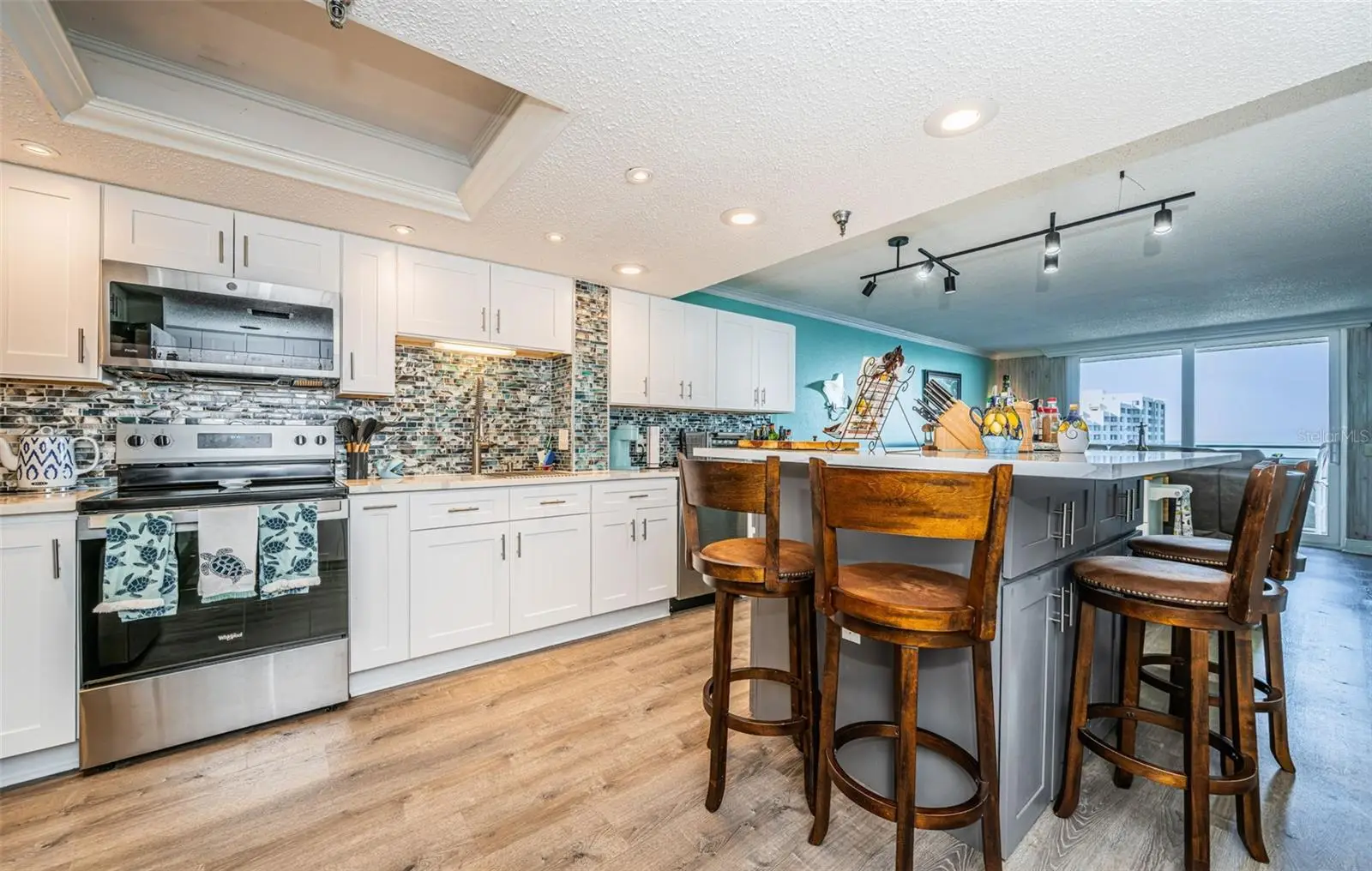 6035 Sea Ranch Drive, FL