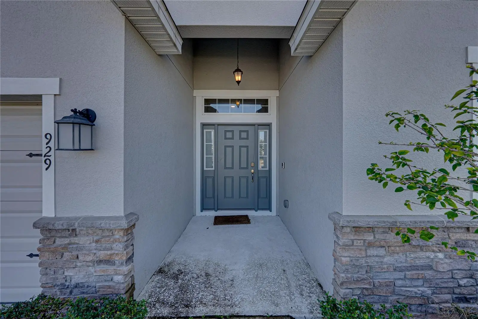 929 Montgomery Lane, FL