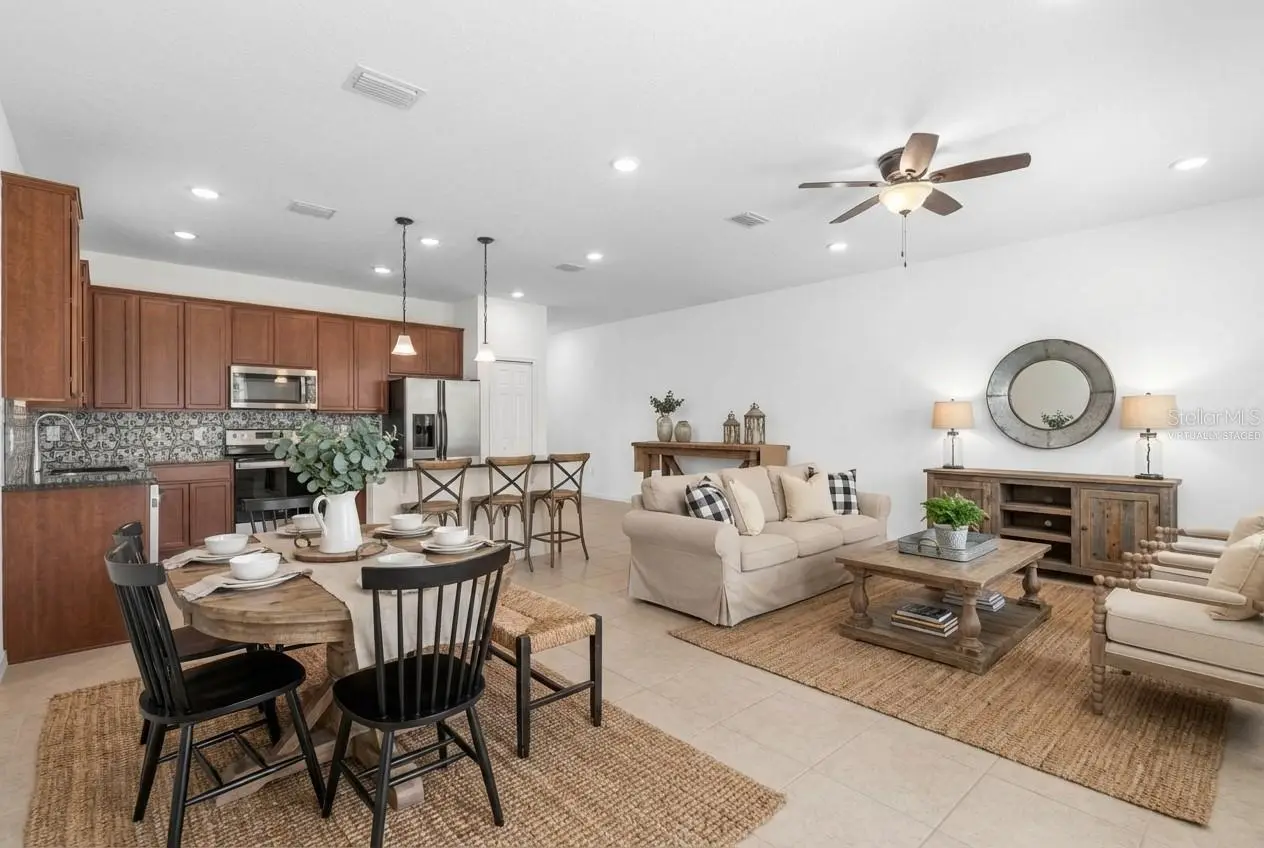 3 Oakleaf Way, FL