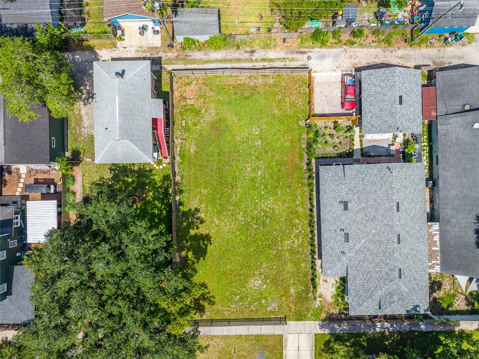 1010 Elm Avenue, FL