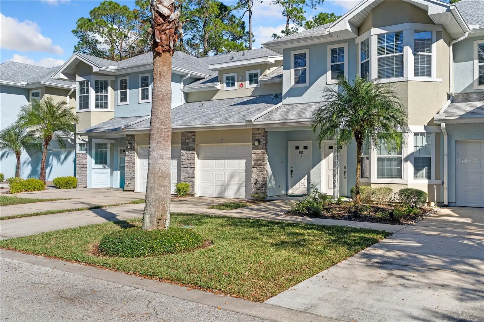 215 Bayberry Circle, FL