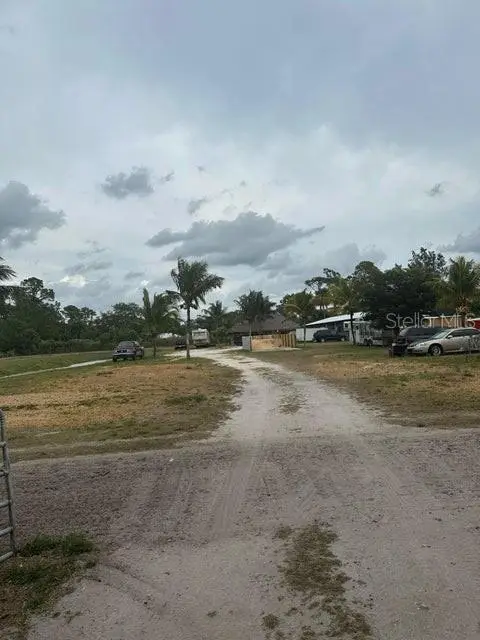 3525 D Rd, FL