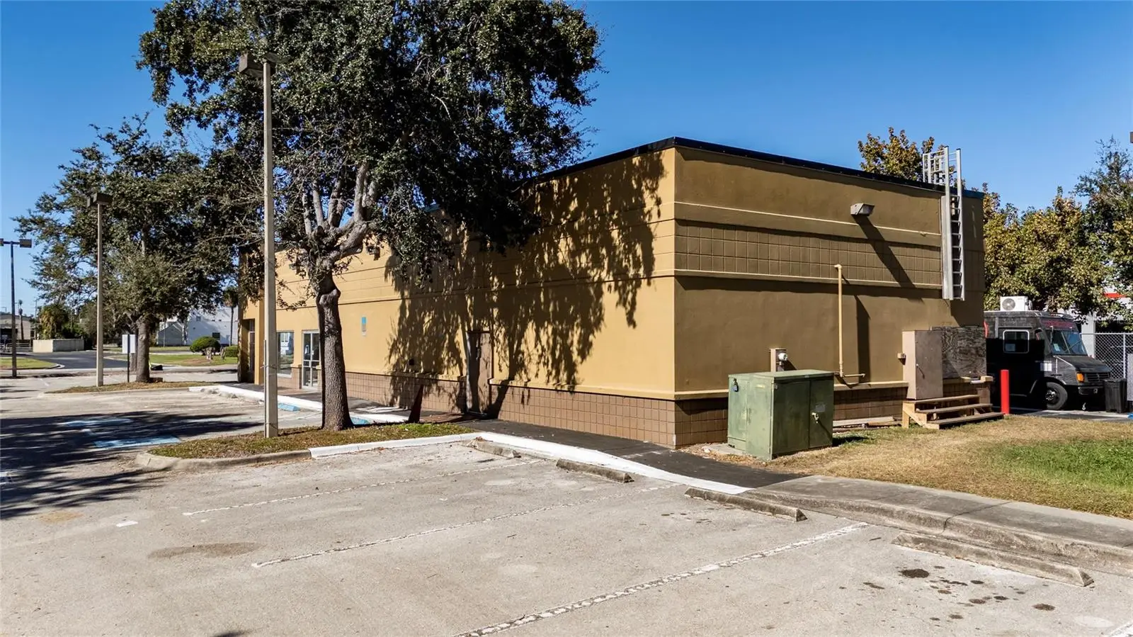 7155 Orange Blossom Trail, FL