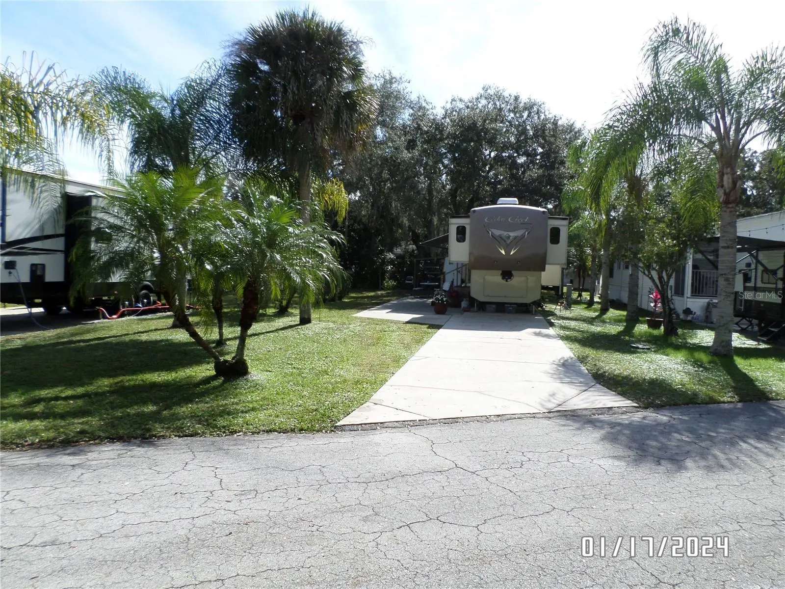 76 Roan Road, FL