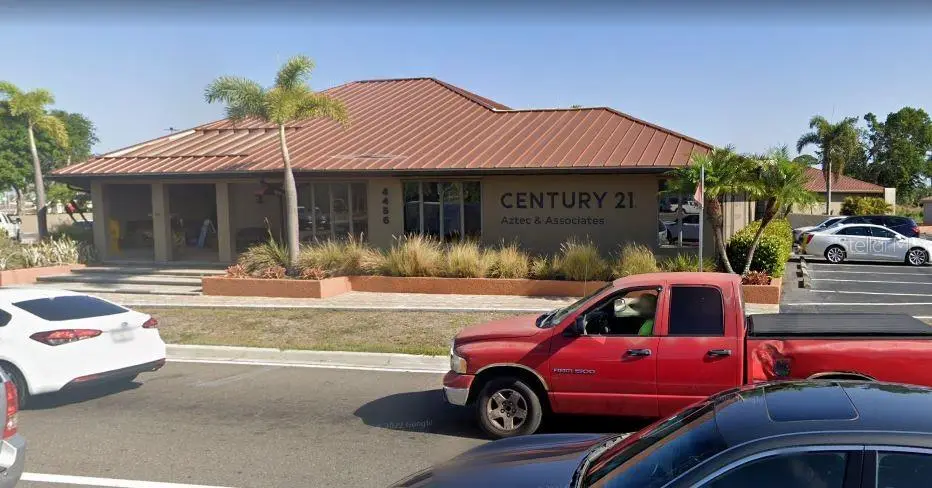 4456 Tamiami Trail, FL