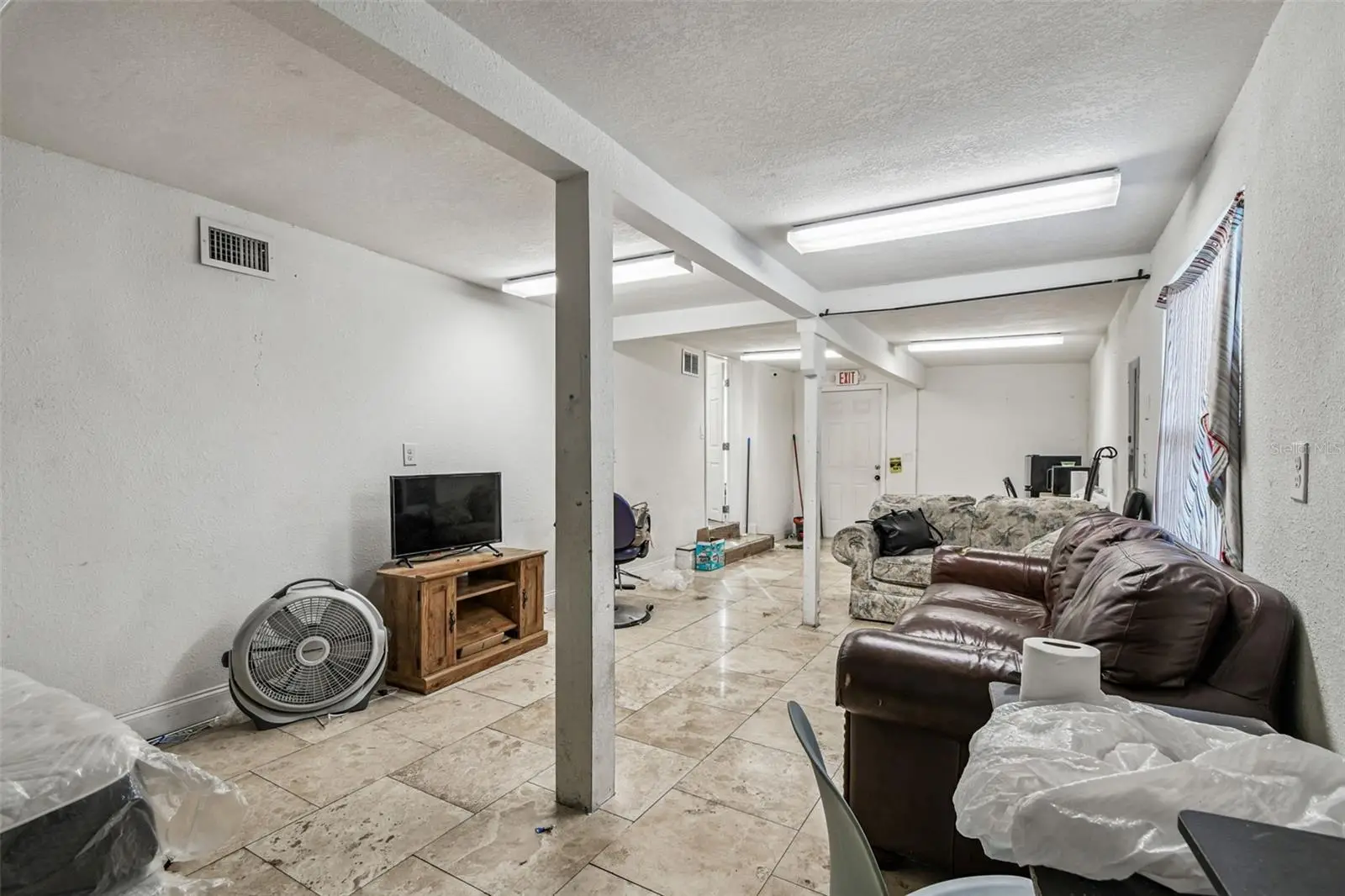 109 Robertson Street, FL