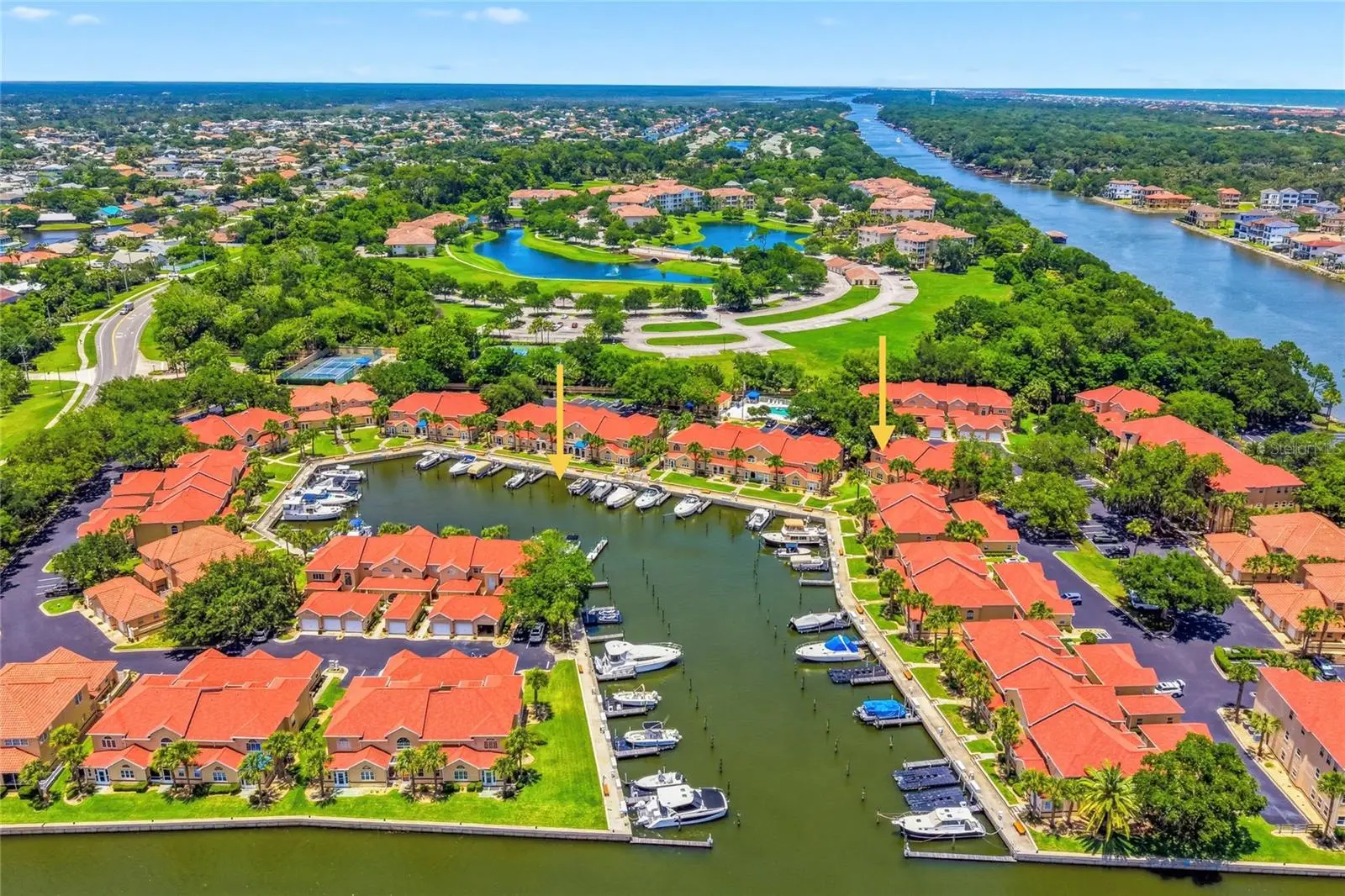 44 Captains Walk, FL