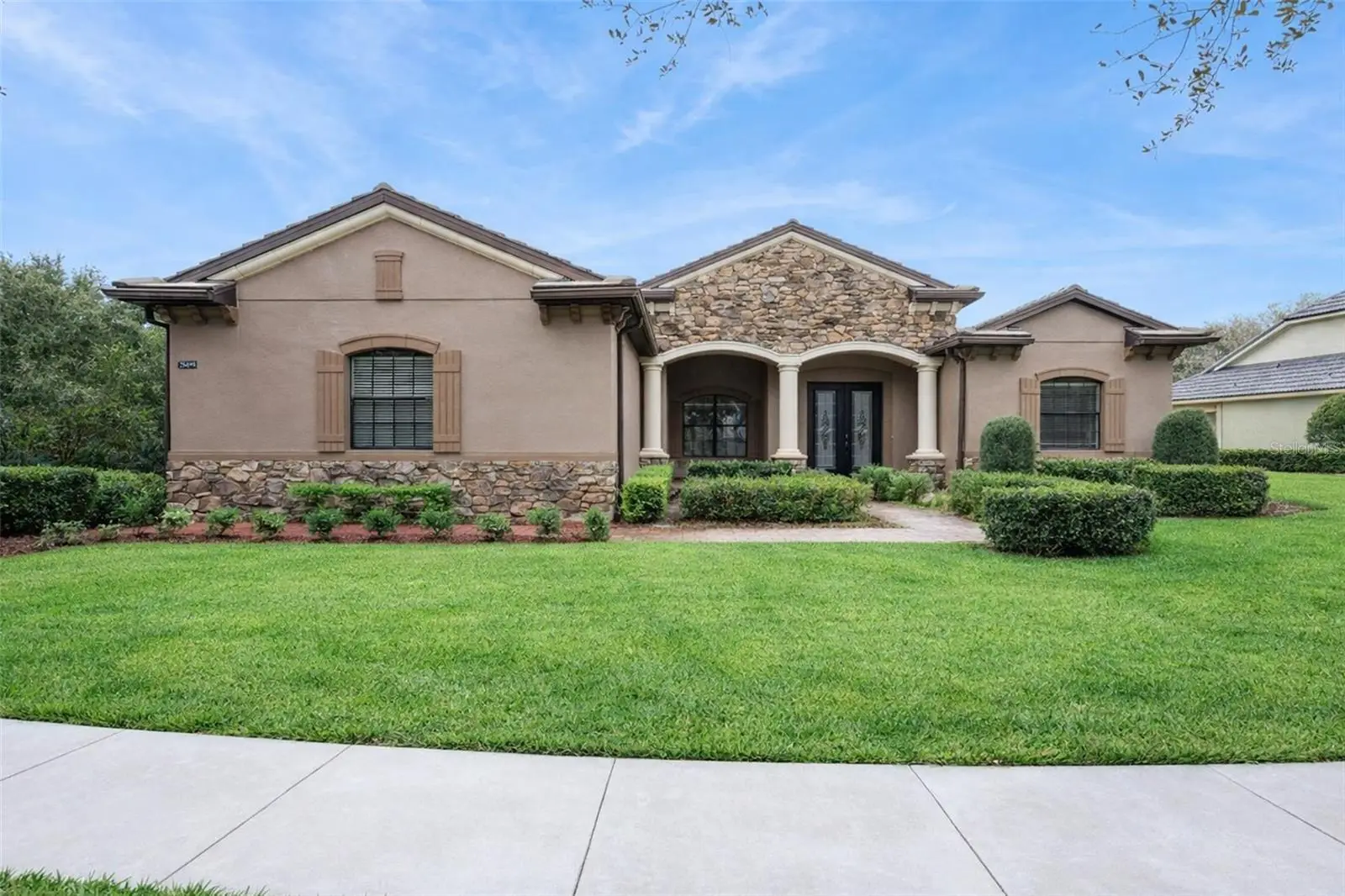 25499 Hawks Run Lane, FL