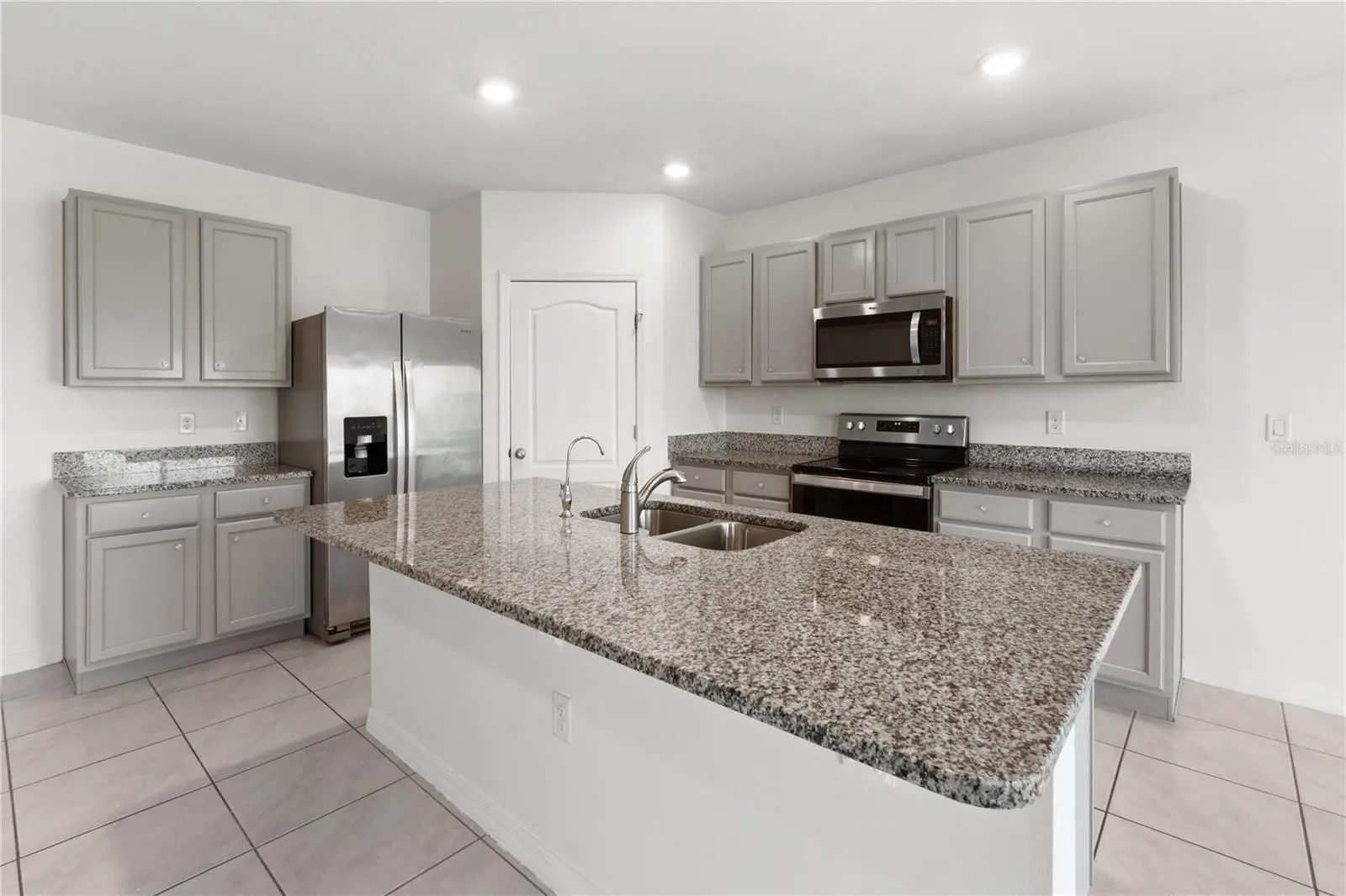 2651 Grandbury Grove Road, FL