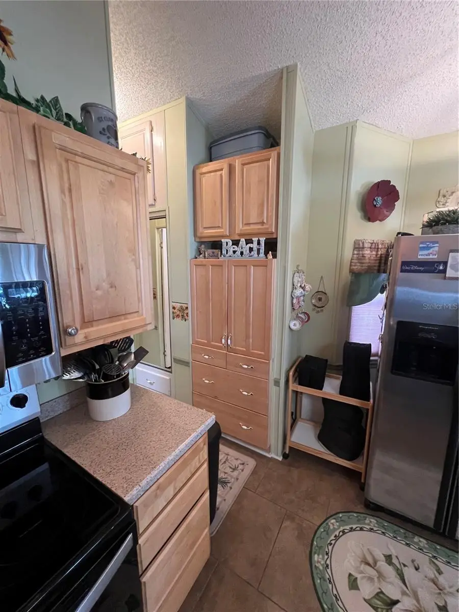 443 Pansy Street, FL