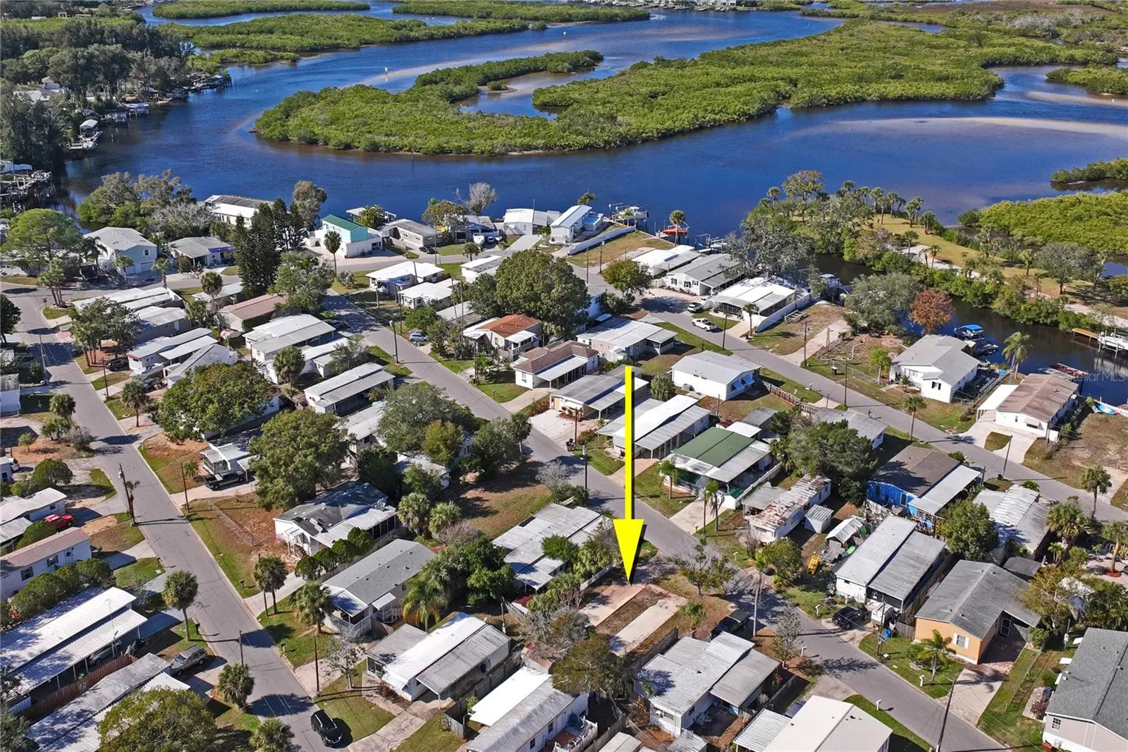 736 Driftwood Lane, FL